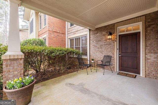 1508 Davis Oaks Way, Decatur, GA 30033