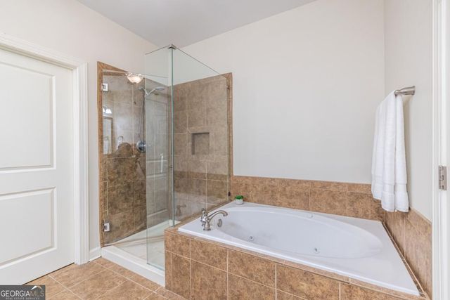 1508 Davis Oaks Way, Decatur, GA 30033