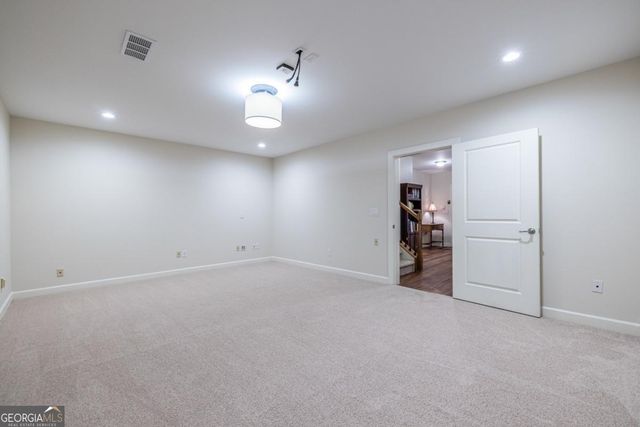 1508 Davis Oaks Way, Decatur, GA 30033