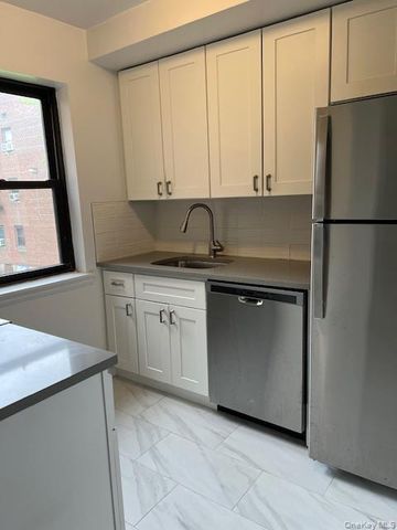 46-31 215th Place 2C, Bayside, NY 11361