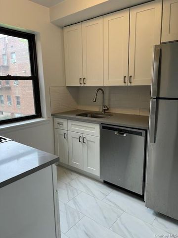 46-31 215th Place 2C, Bayside, NY 11361