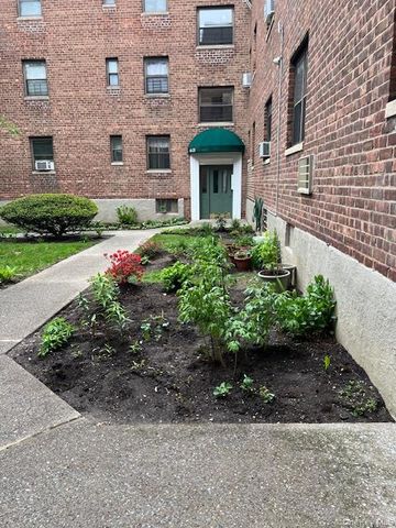 46-31 215th Place 2C, Bayside, NY 11361