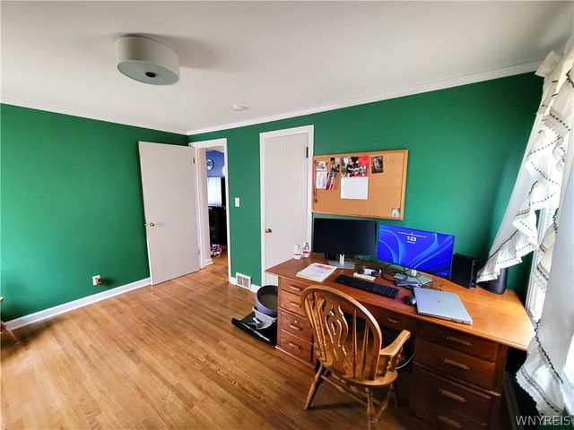 204 Renwood Avenue, Tonawanda, NY 14217
