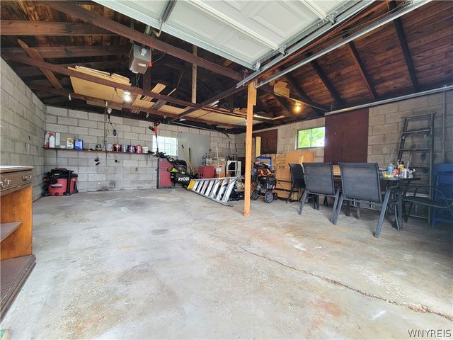 204 Renwood Avenue, Tonawanda, NY 14217