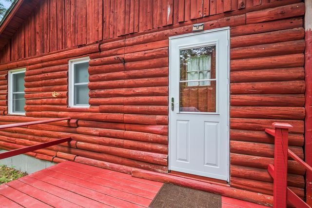 453 Old Mill Road, Conway, NH 03813
