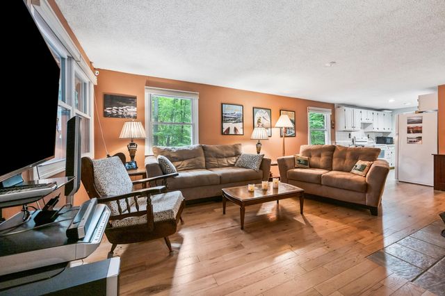 453 Old Mill Road, Conway, NH 03813