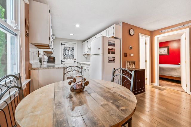 453 Old Mill Road, Conway, NH 03813
