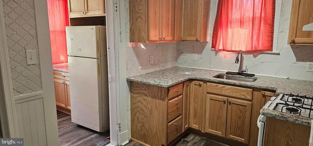 2912 HILLCREST AVE, Parkville, MD 21234