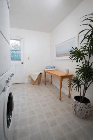 251 Lassen Drive, San Bruno, CA 94066