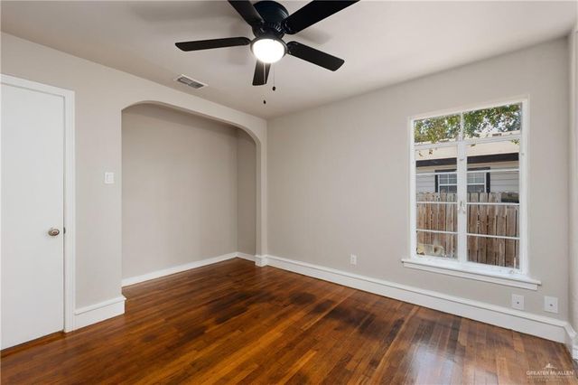 1305 Quince Avenue, Mcallen, TX 78501