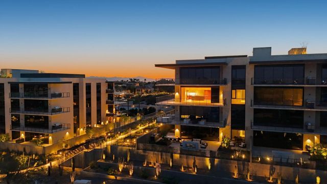 4849 N Camelback Rdg Drive B302, Scottsdale, AZ 85251