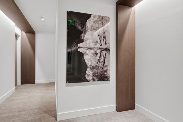 4849 N Camelback Rdg Drive B302, Scottsdale, AZ 85251