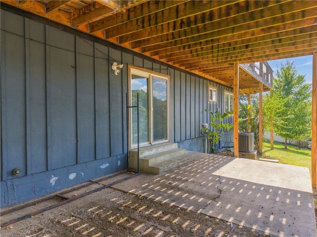 17272 Highway 12, Rogers, AR 72756