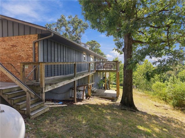 17272 Highway 12, Rogers, AR 72756