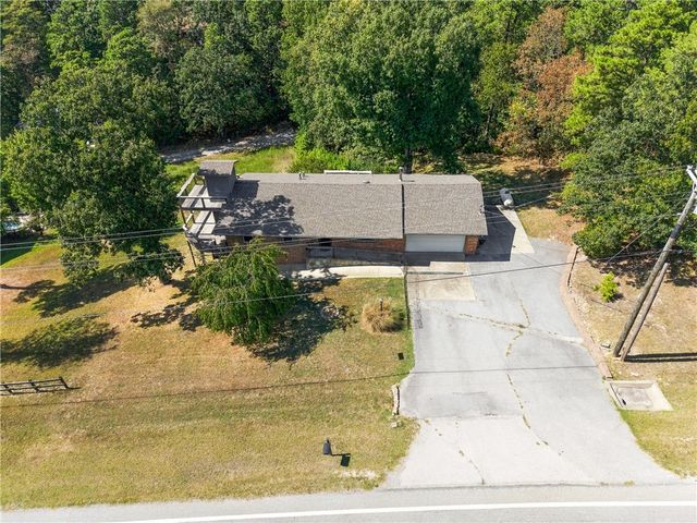 17272 Highway 12, Rogers, AR 72756