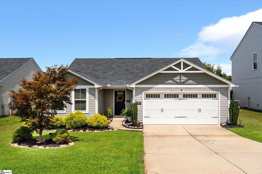 618 Maplestead Farms Court, Greenville, SC 29617