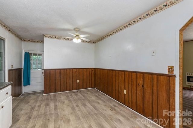 71 Cub Road, Asheville, NC 28806