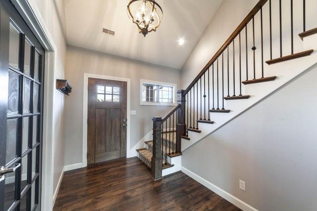 616 SAHALEE CT, Columbia, MO 65201
