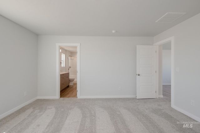 840 Strike Eagle St, Mountain Home, ID 83647