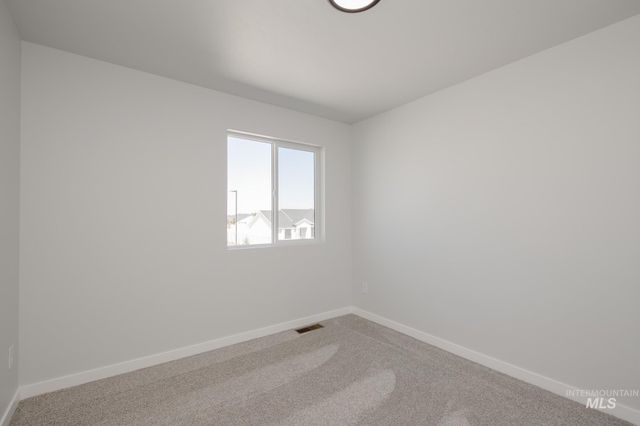 840 Strike Eagle St, Mountain Home, ID 83647