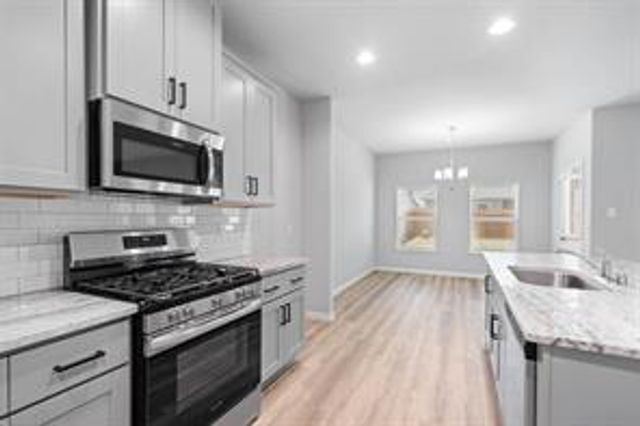 513 Emerald Thicket Lane, Huffman, TX 77336