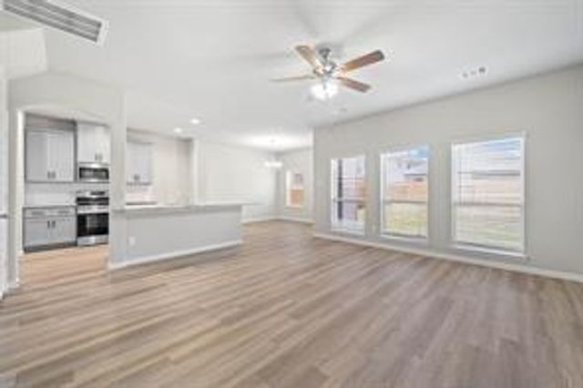 513 Emerald Thicket Lane, Huffman, TX 77336