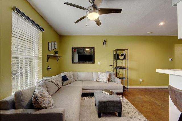 2302 East Side DR 20, Austin, TX 78704