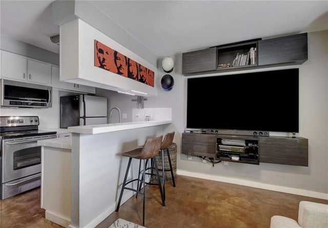 2302 East Side DR 20, Austin, TX 78704