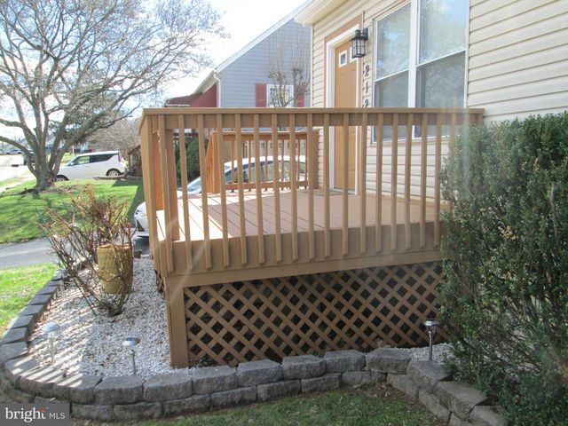 2127 GAYLAWN DR, Halethorpe, MD 21227