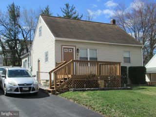 2127 GAYLAWN DR, Halethorpe, MD 21227