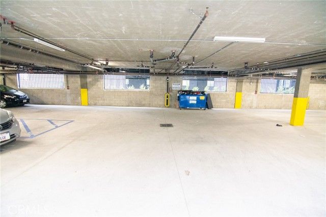 1183 Crenshaw Boulevard 201, Los Angeles, CA 90019