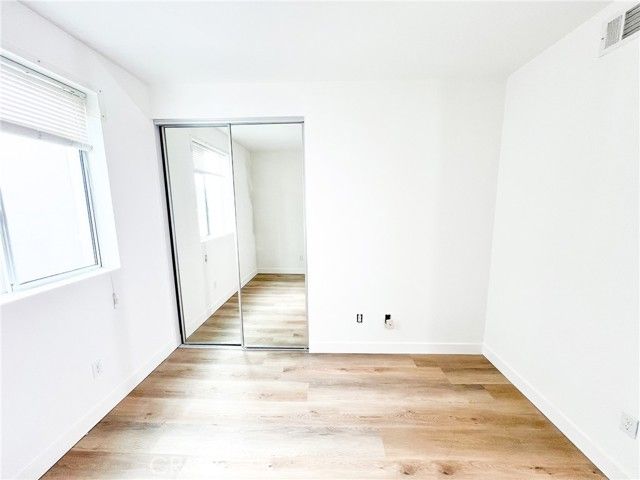 1183 Crenshaw Boulevard 201, Los Angeles, CA 90019