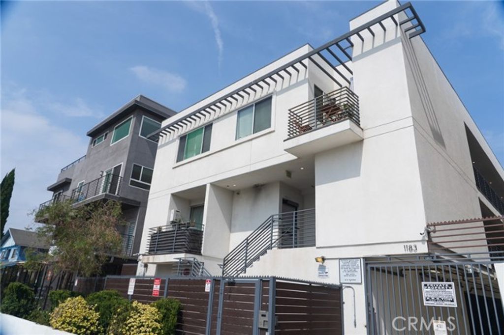 1183 Crenshaw Boulevard 201, Los Angeles, CA 90019