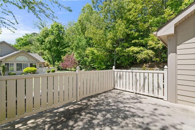 4267 Plantation Ridge Lane, Greensboro, NC 27409