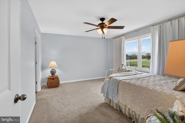 137 HOOVER RD, Woodstock, VA 22664