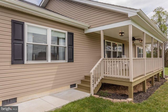 137 HOOVER RD, Woodstock, VA 22664