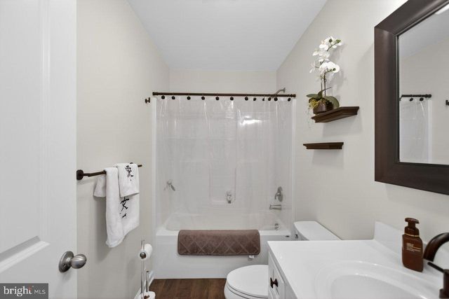 137 HOOVER RD, Woodstock, VA 22664