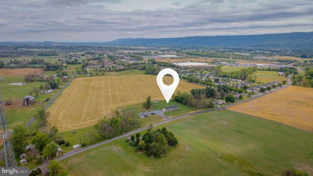 137 HOOVER RD, Woodstock, VA 22664