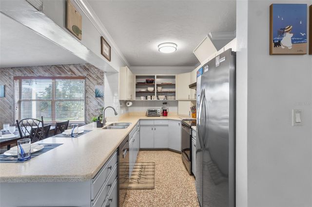 2307 N WELLESLEY DRIVE, Bradenton, FL 34207