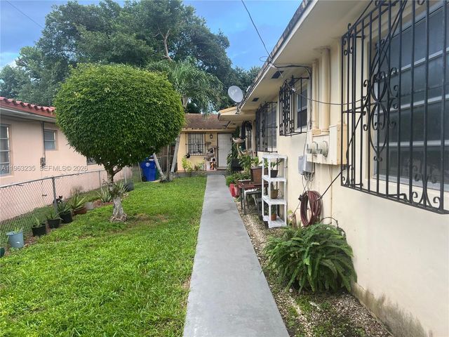 733 NW 33rd Ave, Miami, FL 33125