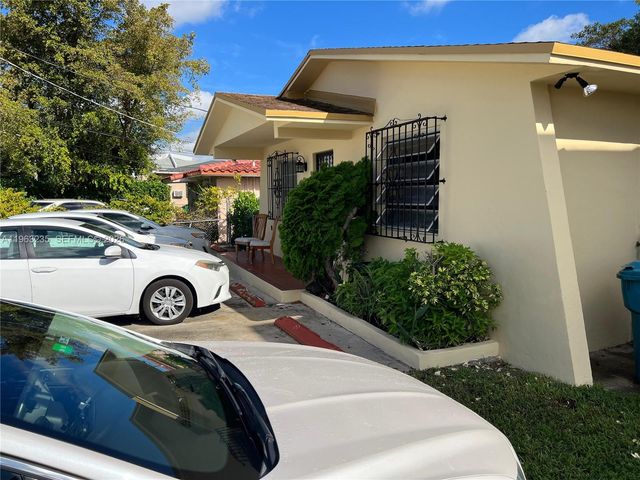 733 NW 33rd Ave, Miami, FL 33125