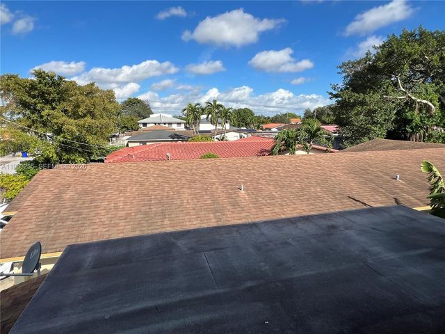 733 NW 33rd Ave, Miami, FL 33125