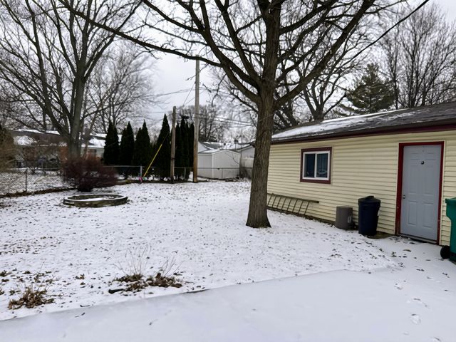 905 Brentwood Drive, Joliet, IL 60435