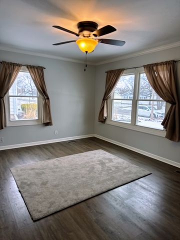 905 Brentwood Drive, Joliet, IL 60435