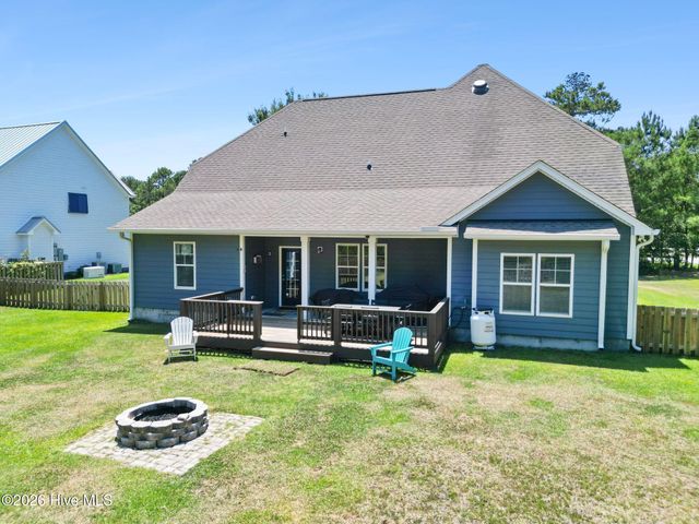 147 Snow Goose Lane, Sneads Ferry, NC 28460