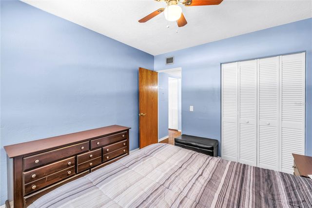 4143 56TH STREET N 1006, Kenneth City, FL 33709