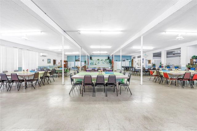 4143 56TH STREET N 1006, Kenneth City, FL 33709