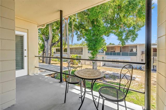 4143 56TH STREET N 1006, Kenneth City, FL 33709