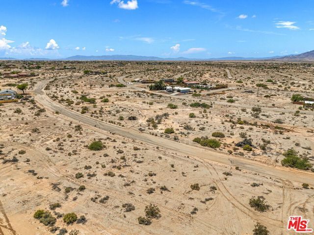 2592 Sea Urchin Avenue, Thermal, CA 92274