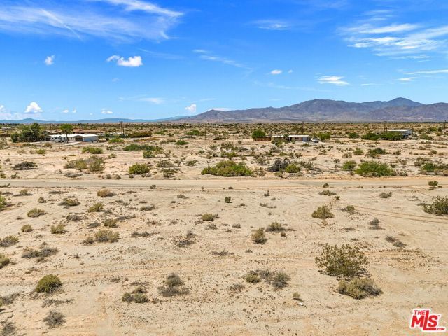 2592 Sea Urchin Avenue, Thermal, CA 92274